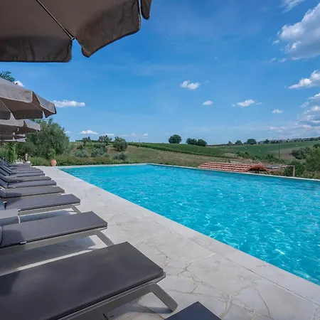 Pendolino Apartment, Garden, Pool, Montaione, Toscana * Montaione